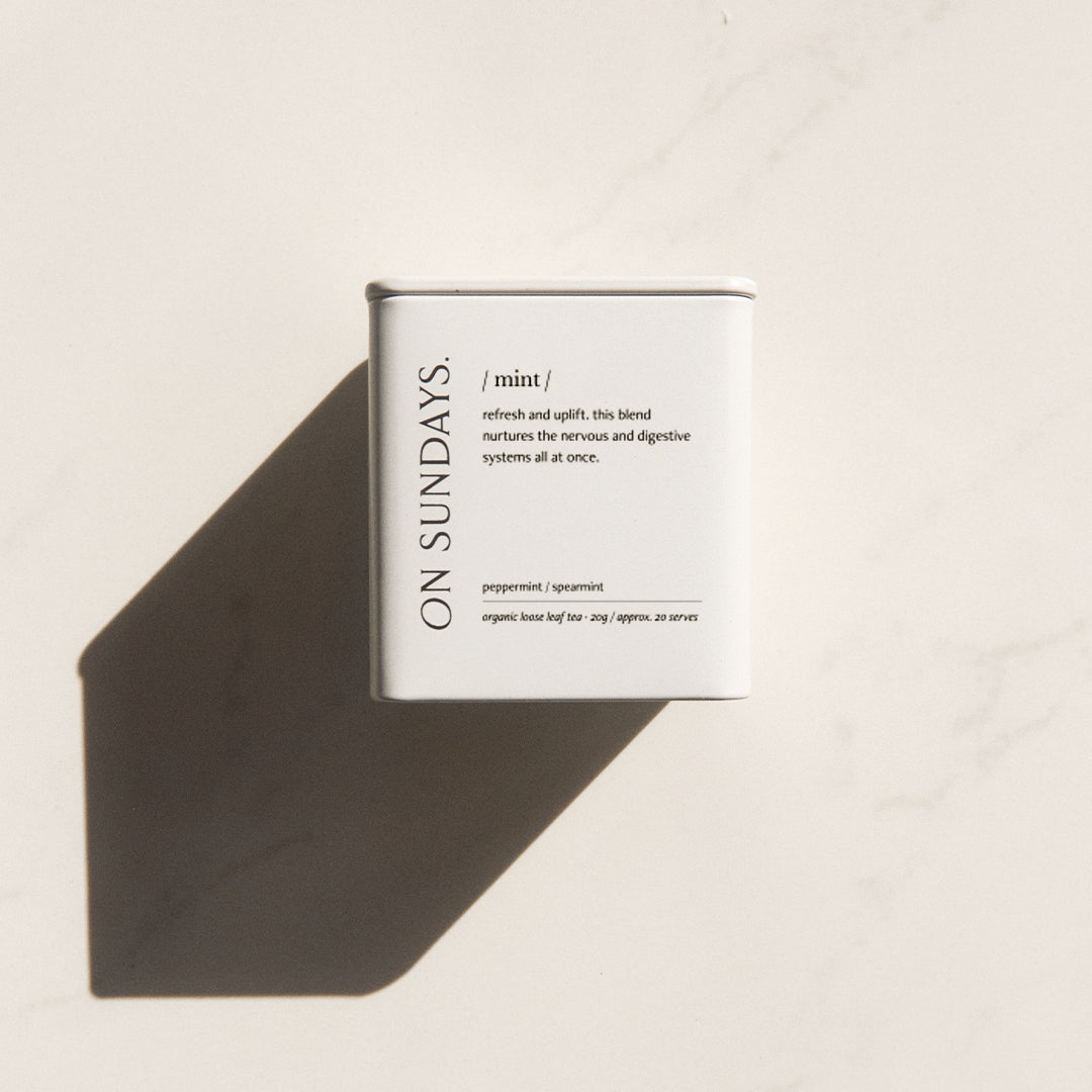 ON SUNDAYS-MINT-20 serves