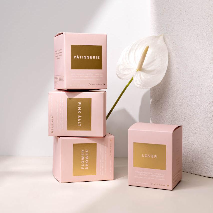 From Nina-Flower Shower Perfumed Candle 310g