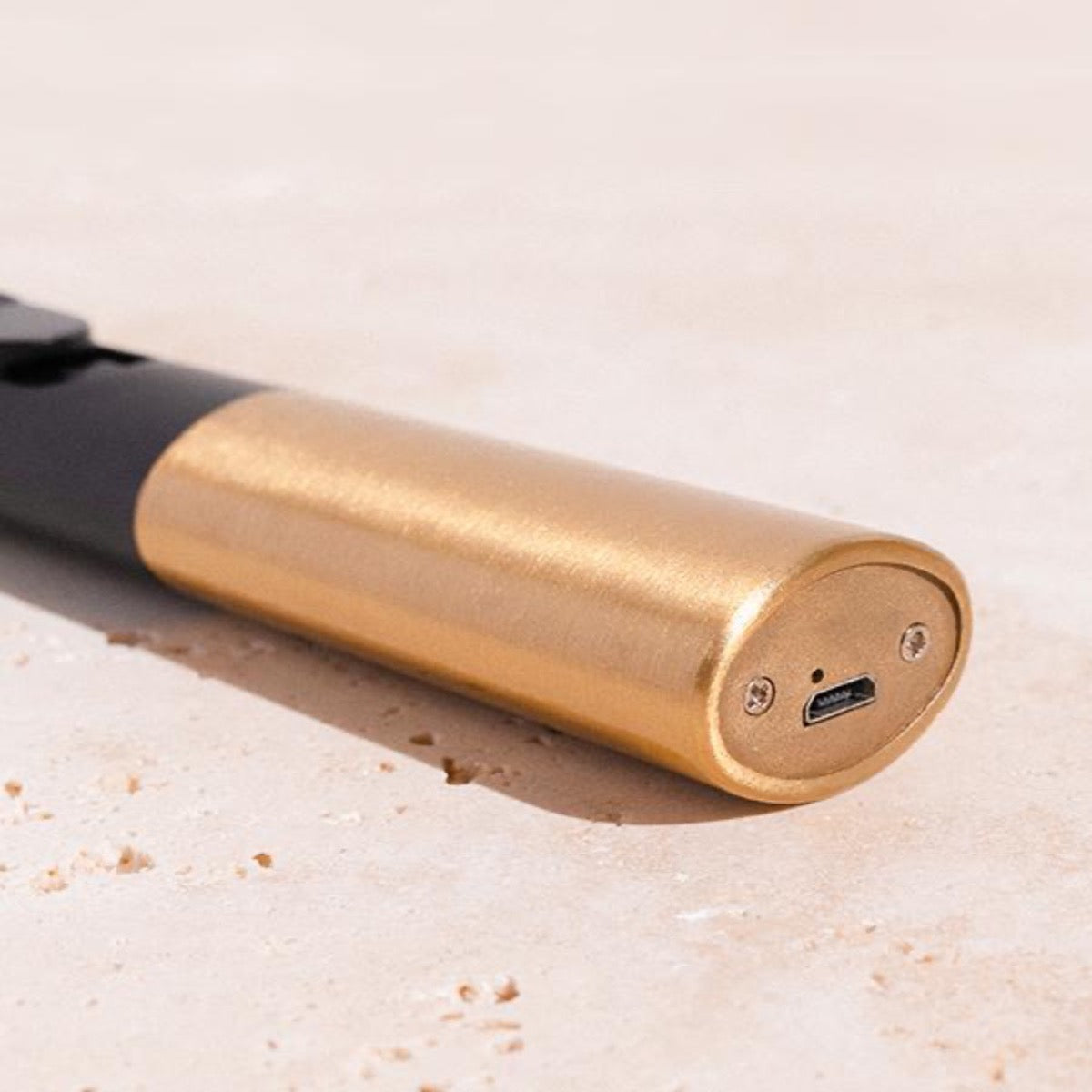 FLINT RECHARGABLE LIGHTER GOLD