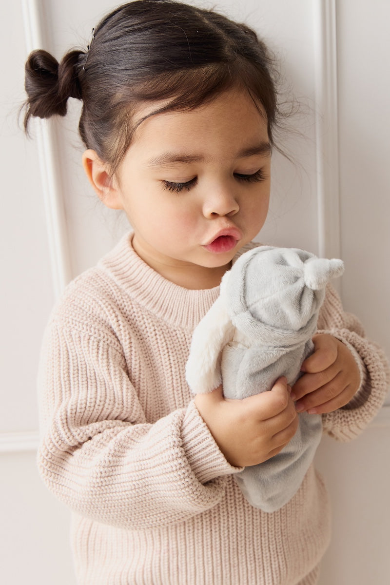 Snuggle Bunnies - Sleeping Penelope - Willow