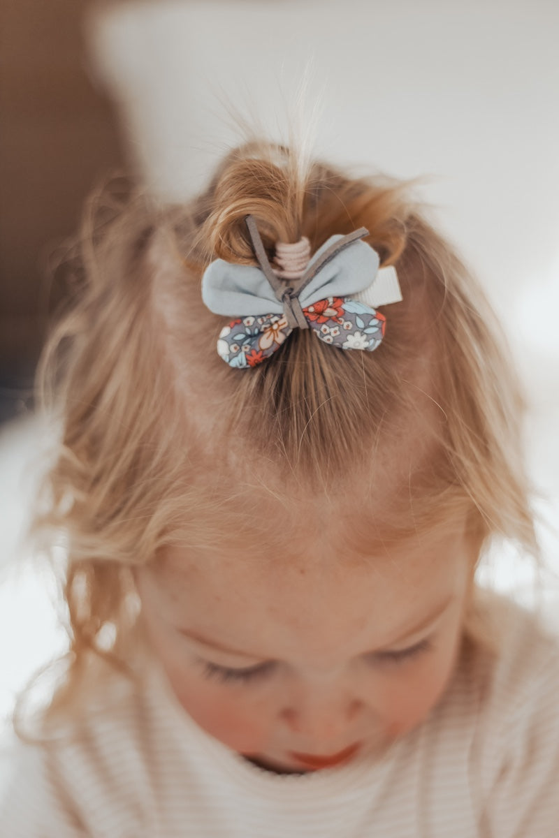 Over The Dandelions- Hair clips Butterfly set of 2